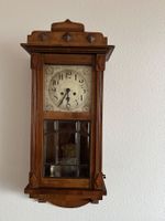 Antike Wanduhr