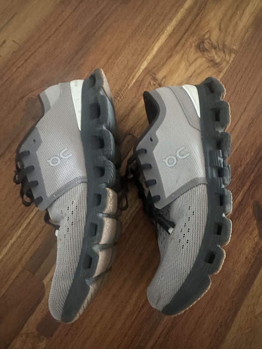 On Chaussures hommes: ON shoes 42 – D'occasion à Zug par abe_6llp 2