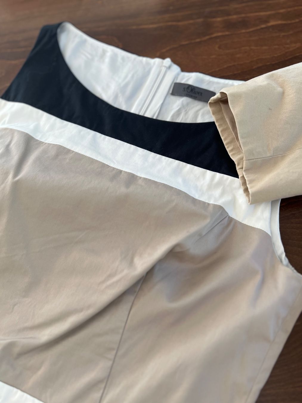 Lotti di vestiti: Marken- Paket 3xKleider und 2Röcke  Gr. 40 – Usato da Ebmatingen venduto da Mistelu 7