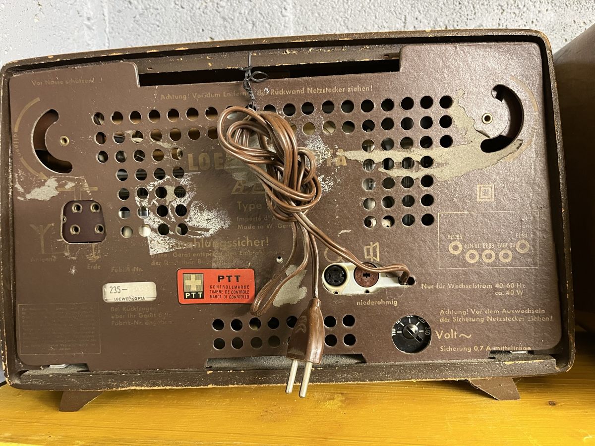 Radio: Radio Loewe OPTA Bella – Difettoso da Mönthal venduto da Turbi4 1