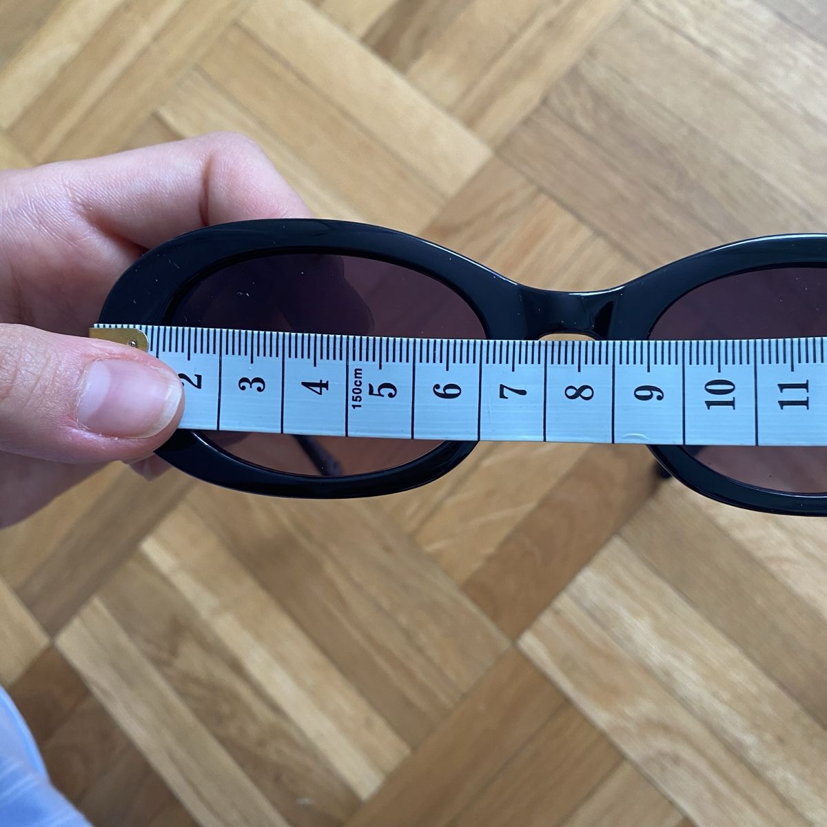 Occhiali & Lenti: Damen Goldene Logo Sonnenbrille – Nuovo (secondo la descrizione) da Givisiez venduto da dor_xb9k 3