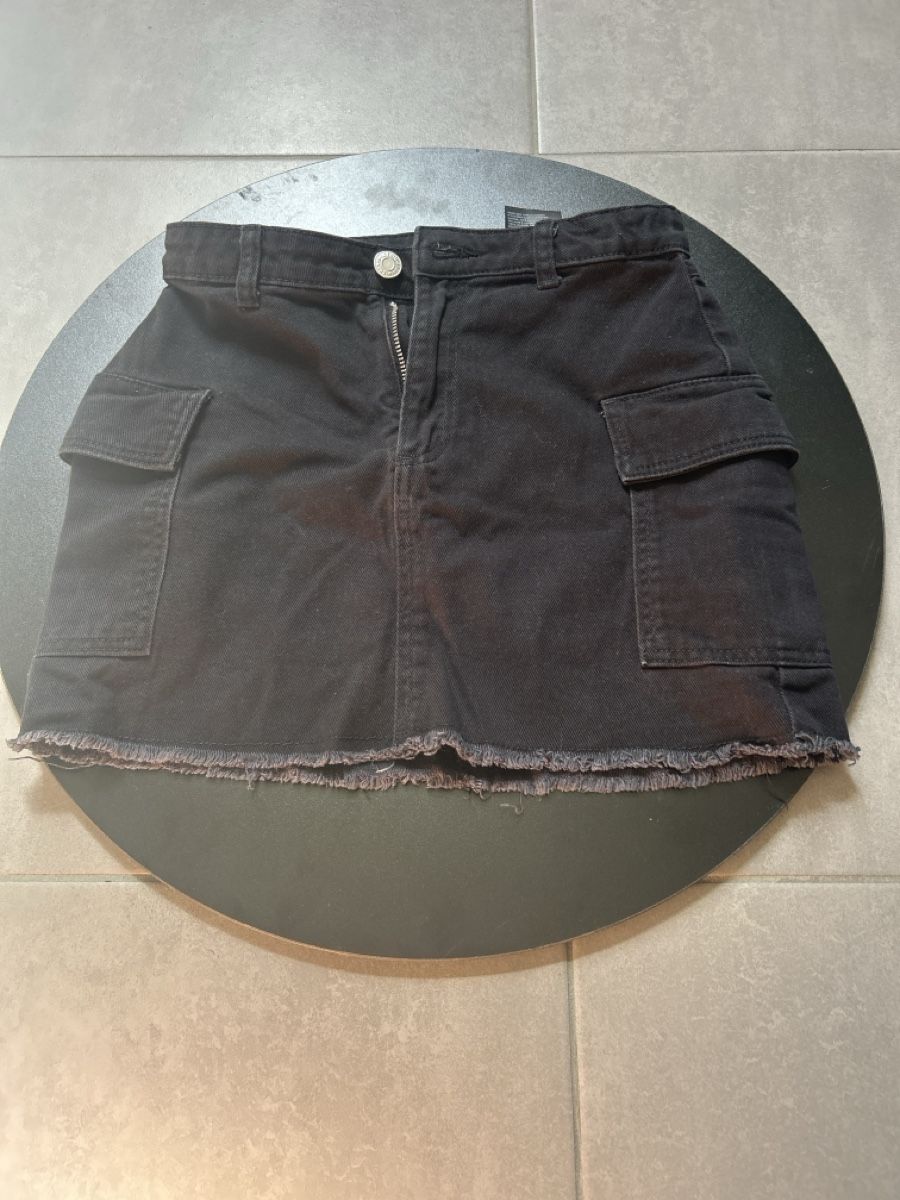 Robes et jupes: Jupe cargo fille – Neuf (Voir description) à Lausanne par non_ptb6 1