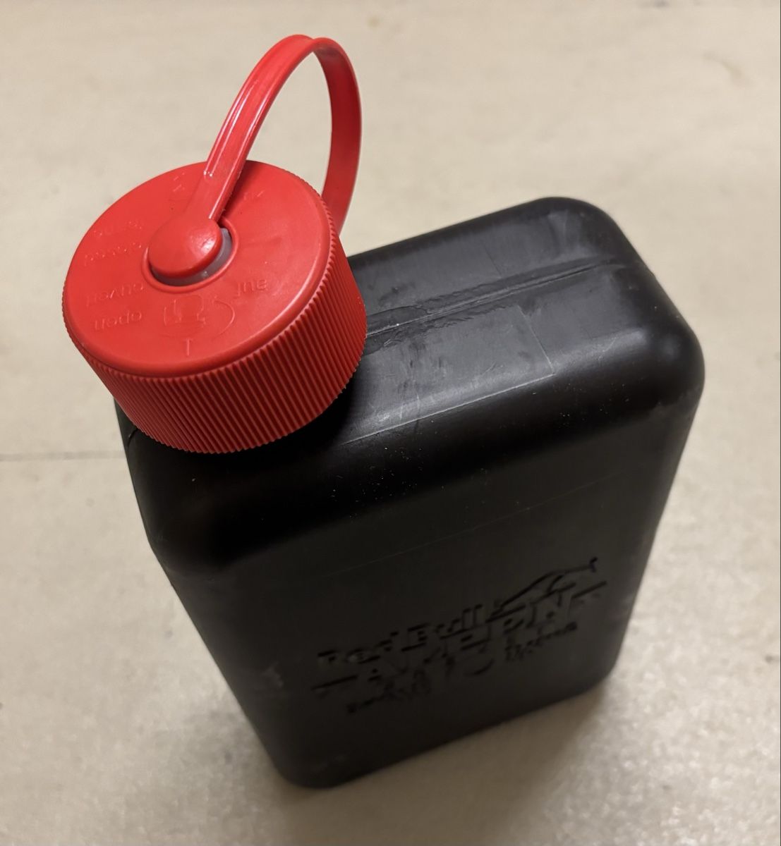 Puch Mofas: Mofa Töffli Kanister 2 Liter Red Bull Alpenbrevet – Gebraucht aus Gerlafingen von alpenbrevet 4