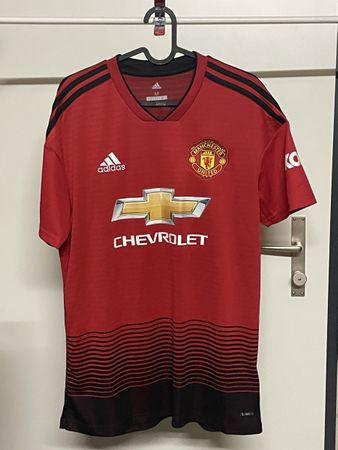 Fussballtrikot Manchester United Pogba Grösse M neuwertig