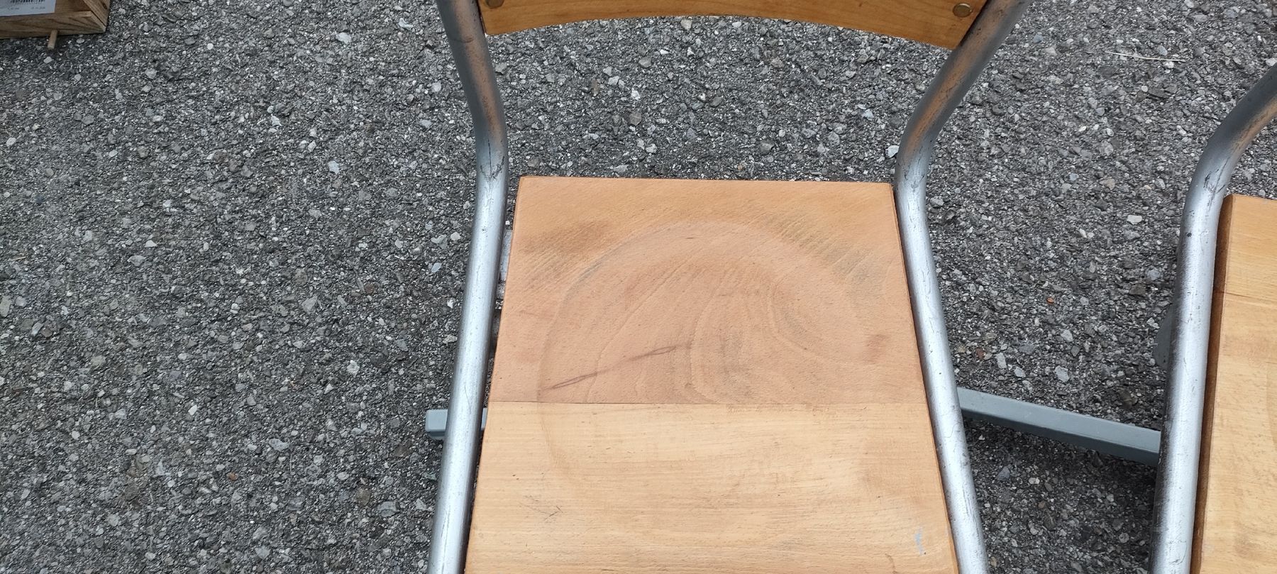 Embru Stühle: 2 chaises d école vintage – Gebraucht aus Riaz von Tobydesmonts 1
