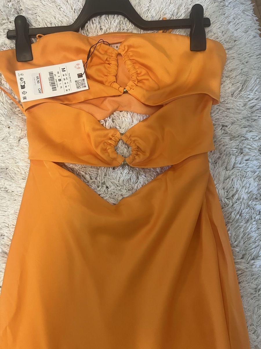 Zara Kleider: Très belle robe orange  – Neu und originalverpackt aus Moudon von cin_6rxj 2