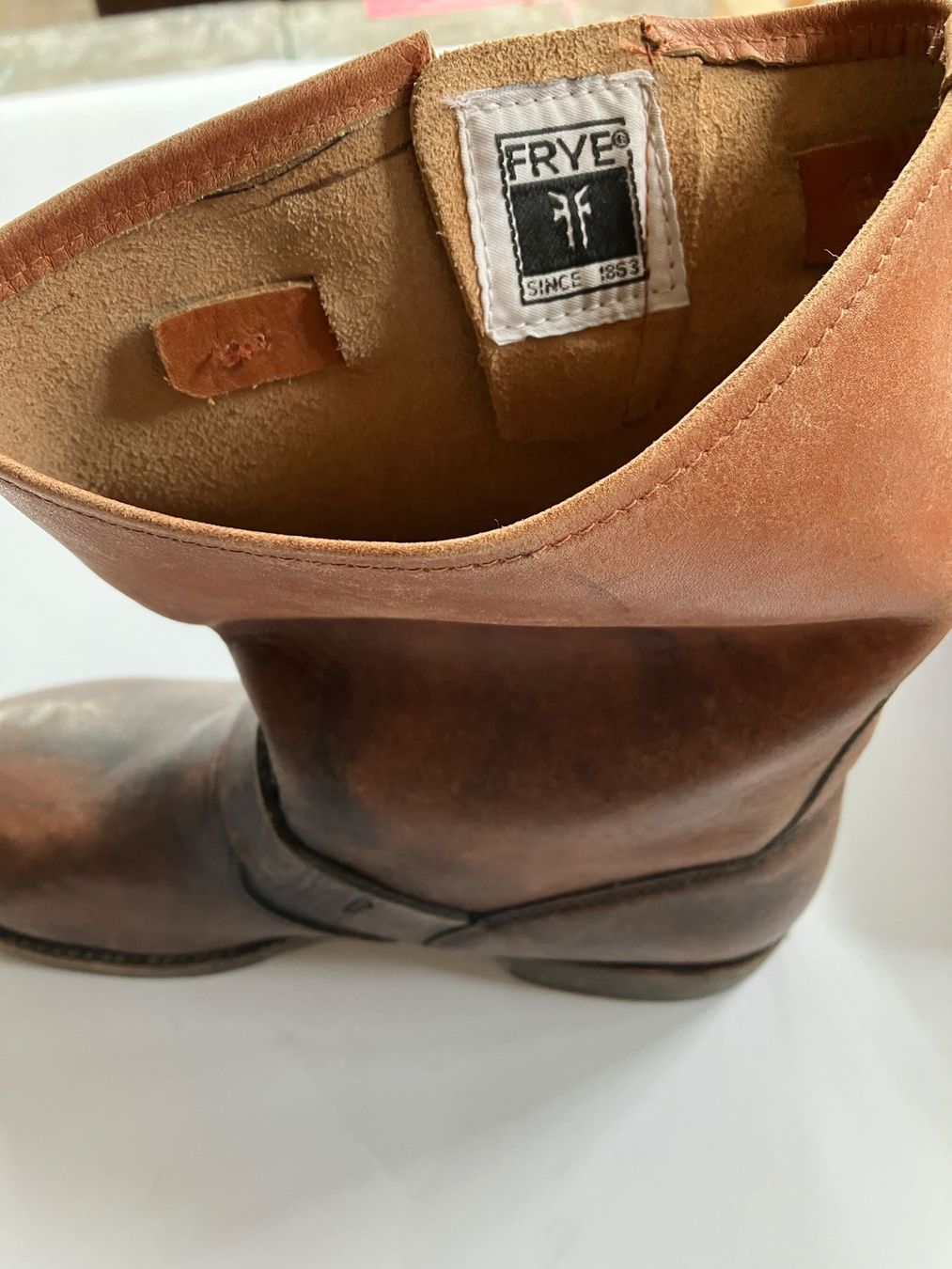 Scarpe da donna: Frye Engeneer Boots 40/41 Neu! – Nuovo (secondo la descrizione) da Rubigen venduto da buenasdias8 1