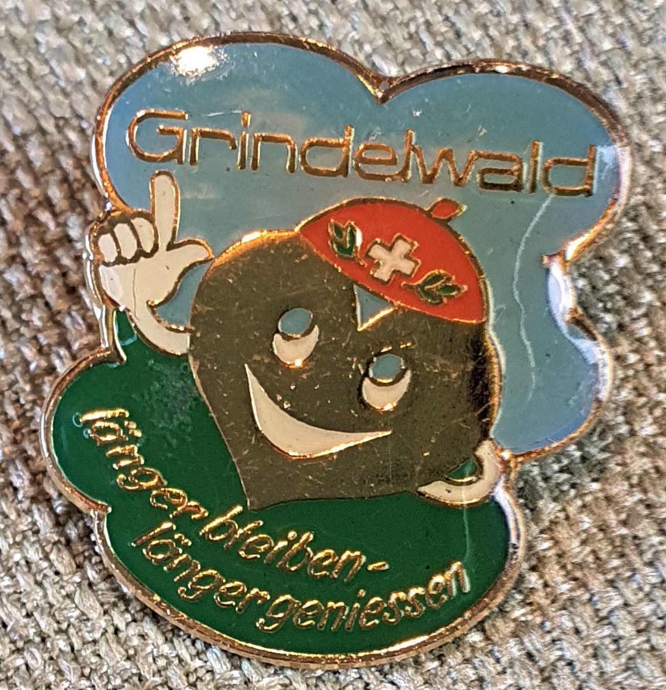 Placchette & Badge: B190 - Pin Grindelwald Schweiz Herz – Usato da Reinach BL venduto da Boston-Verkauf 1