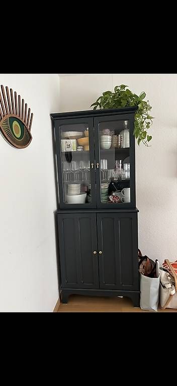 Armadi: Armoire avec portes vitrées – Usato da Genève venduto da sop_xjr7