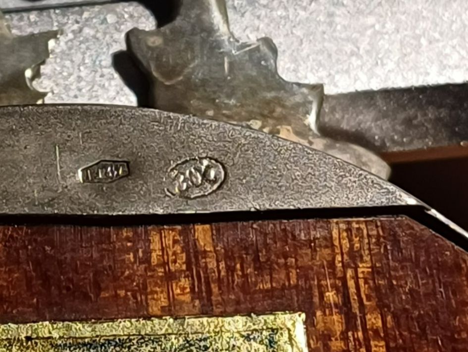 Cornici: antiker Silberrahmen 800 – Usato da Winterthur venduto da Ennidora 9