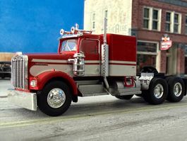 Kenworth W900  Brekina H0 1/87