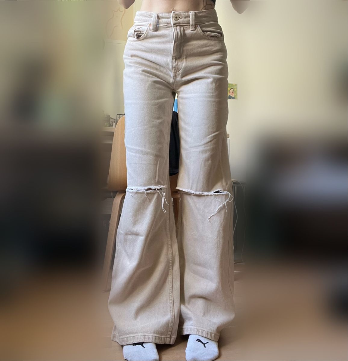 Bershka Jeans: Jeans beige Bershka – Usato da Saignelégier venduto da froglover16