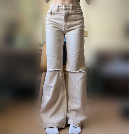 Jeans beige Bershka