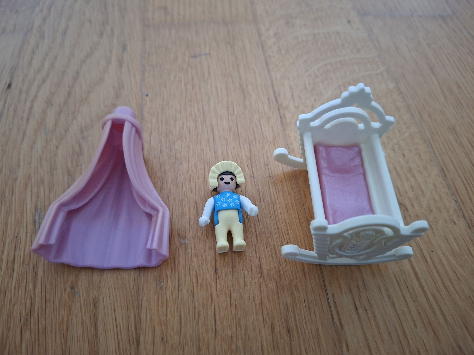Playmobil Giocattoli: PLAYMOBIL Wiege mit Baby – Usato da Balterswil venduto da Steineparadies 2