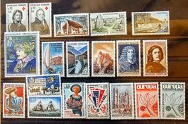 FRANCE timbres neufs ** ~1965