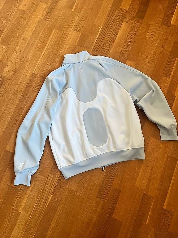 Jacken: ON Track Jacket Ikon, Grösse Medium, neuwertig – Gebraucht aus Bern von Kamabosduik 1