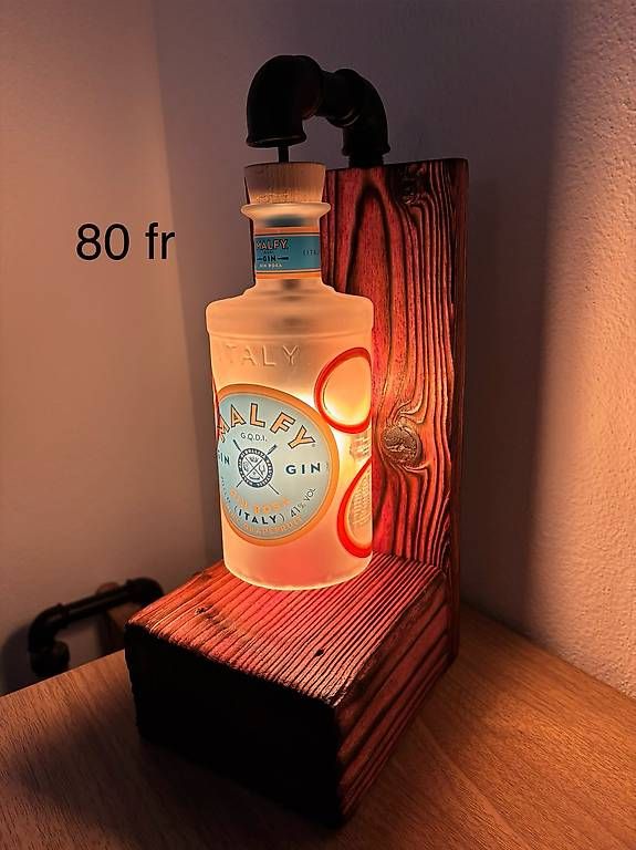 Lampes: Lampada con bottiglie whisky  – D'occasion à S. Antonino par raffosuisse 3