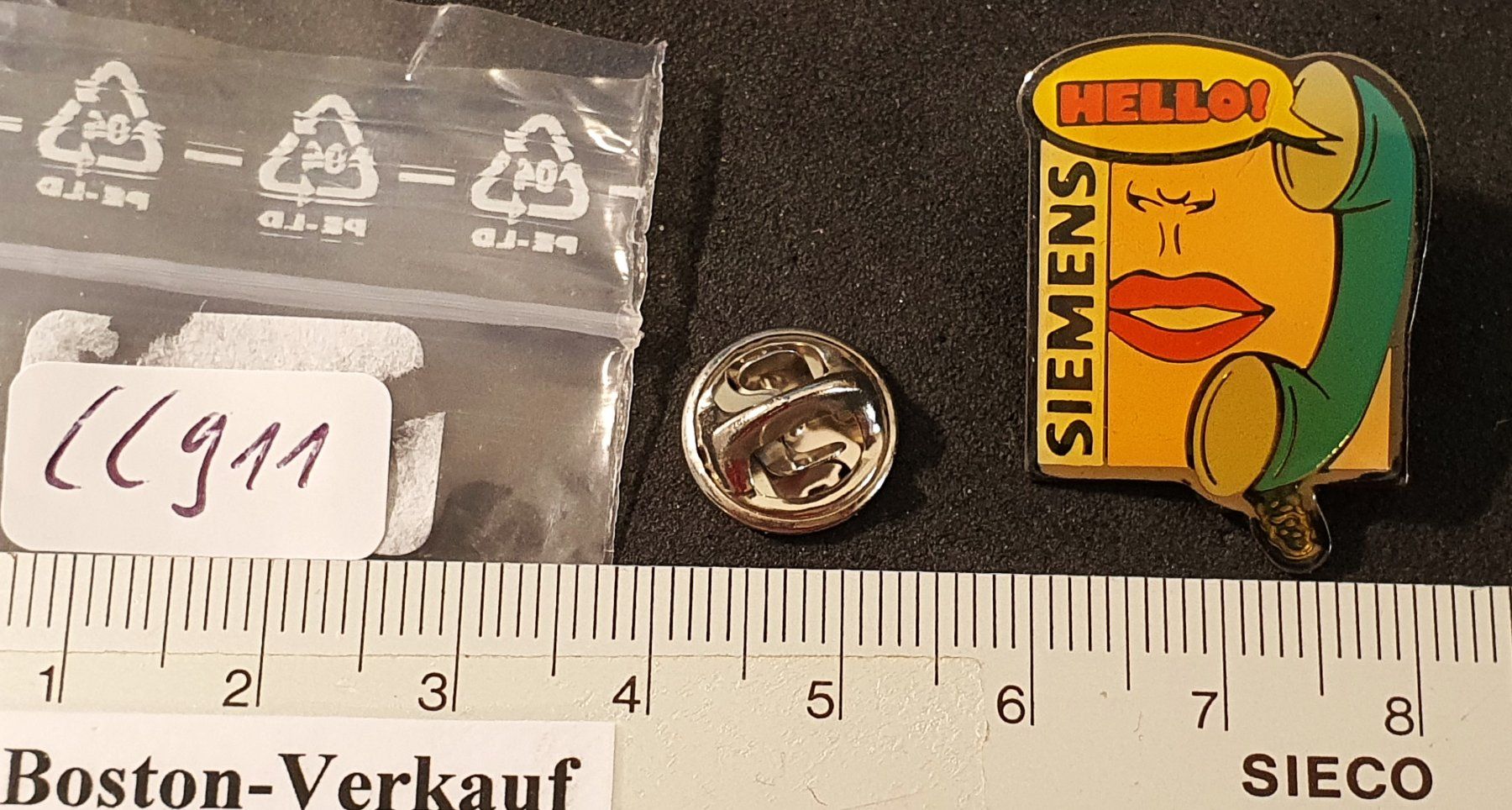 Siemens Placchette & Badge: CC911 - Pin Hello! SIEMENS Telefon – Usato da Reinach BL venduto da Boston-Verkauf 1