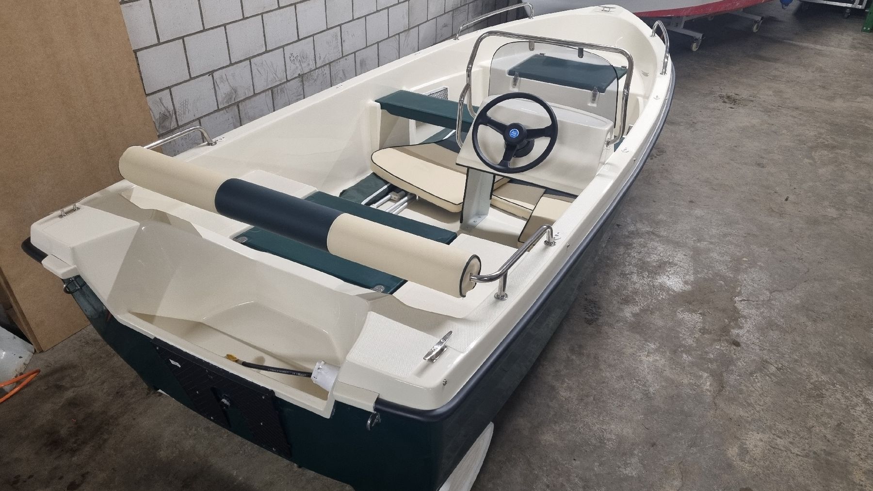 Barche: Ilka 400 Motorboot Neu – Nuovo (secondo la descrizione) da Gutenburg venduto da shinobi0072 5
