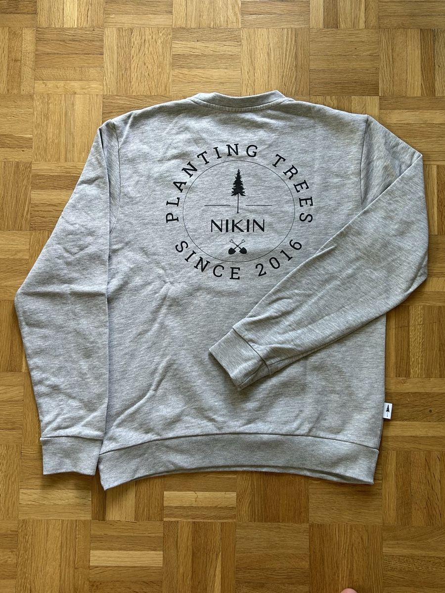 Nikin Pulls & Sweat-shirts: Grauer NIKIN Pullover Grösse S – D'occasion à Urtenen-Schönbühl par sanfilipp0