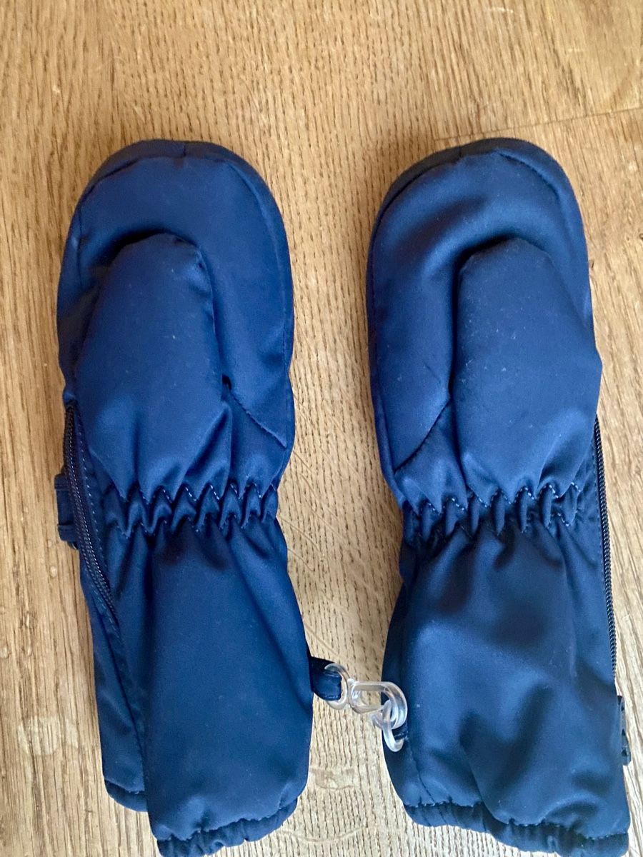Reima Guanti: Reima Handschuhe - Grösse 0 – Usato da Frenkendorf venduto da Kompasskind 1
