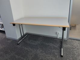 Klappbarer Schreibtisch