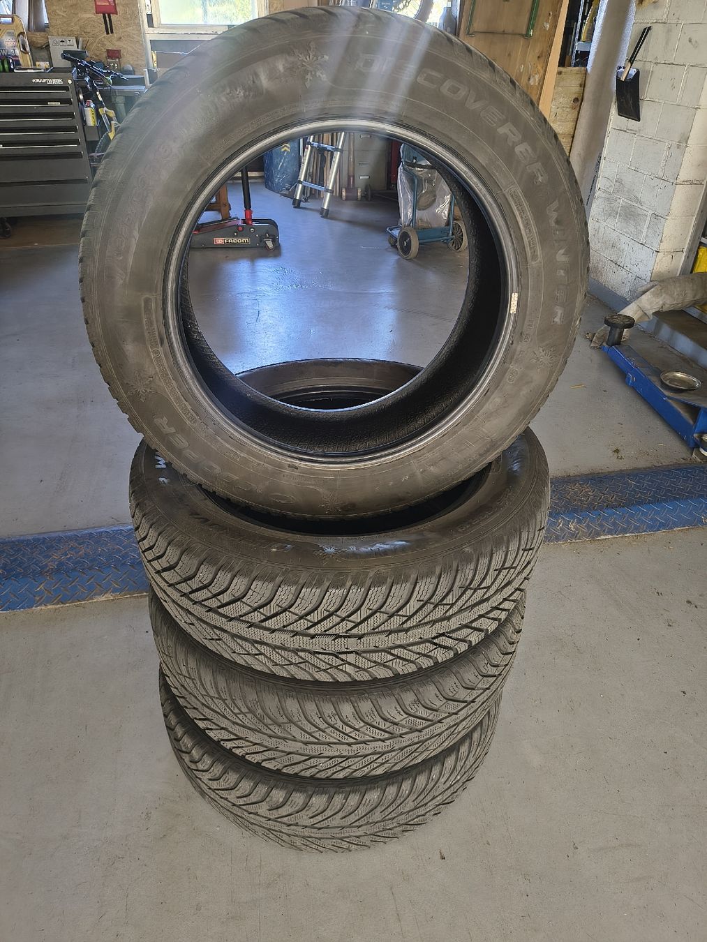 Pneus & Kompletträder: Cooper Satz Winter 225/60R18 – Gebraucht aus Volketswil von wrrhx
