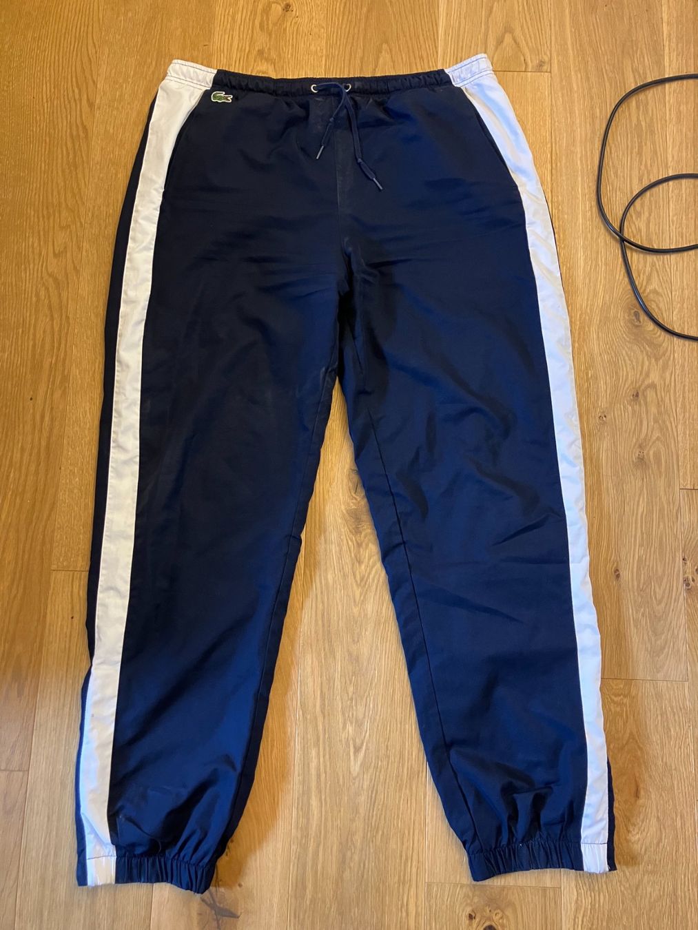 Pantaloni: Lacoste Trainer Hosen – Usato da Bern venduto da Vidar1
