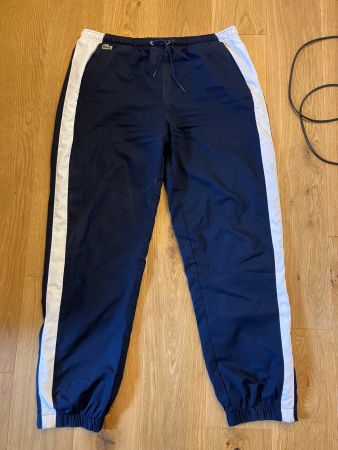 Lacoste Trainer Hosen