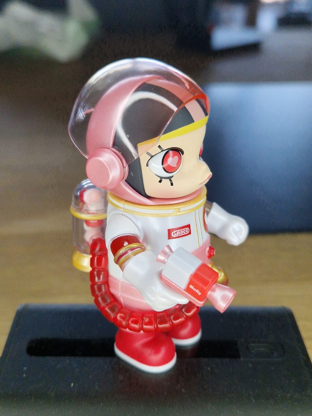 Pop Mart Statuette: POPMART Space Molly Edition "Heartbert" – Nuovo (secondo la descrizione) da Grand-Lancy venduto da alex_12 1