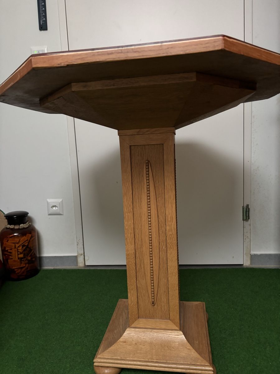 Tables: Antiker Achteckiger Eichentisch – D'occasion à Erlenbach ZH par Tirant 2