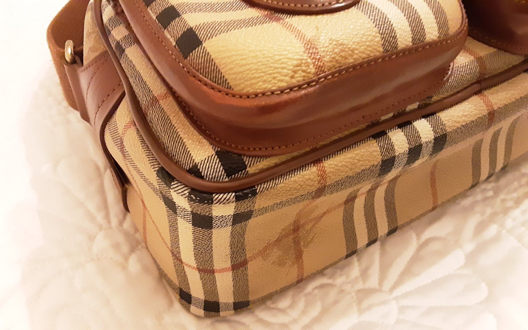 Burberry Borse da donna: Burberry's vintage sac – Usato da Neuchâtel venduto da Virgule50 4