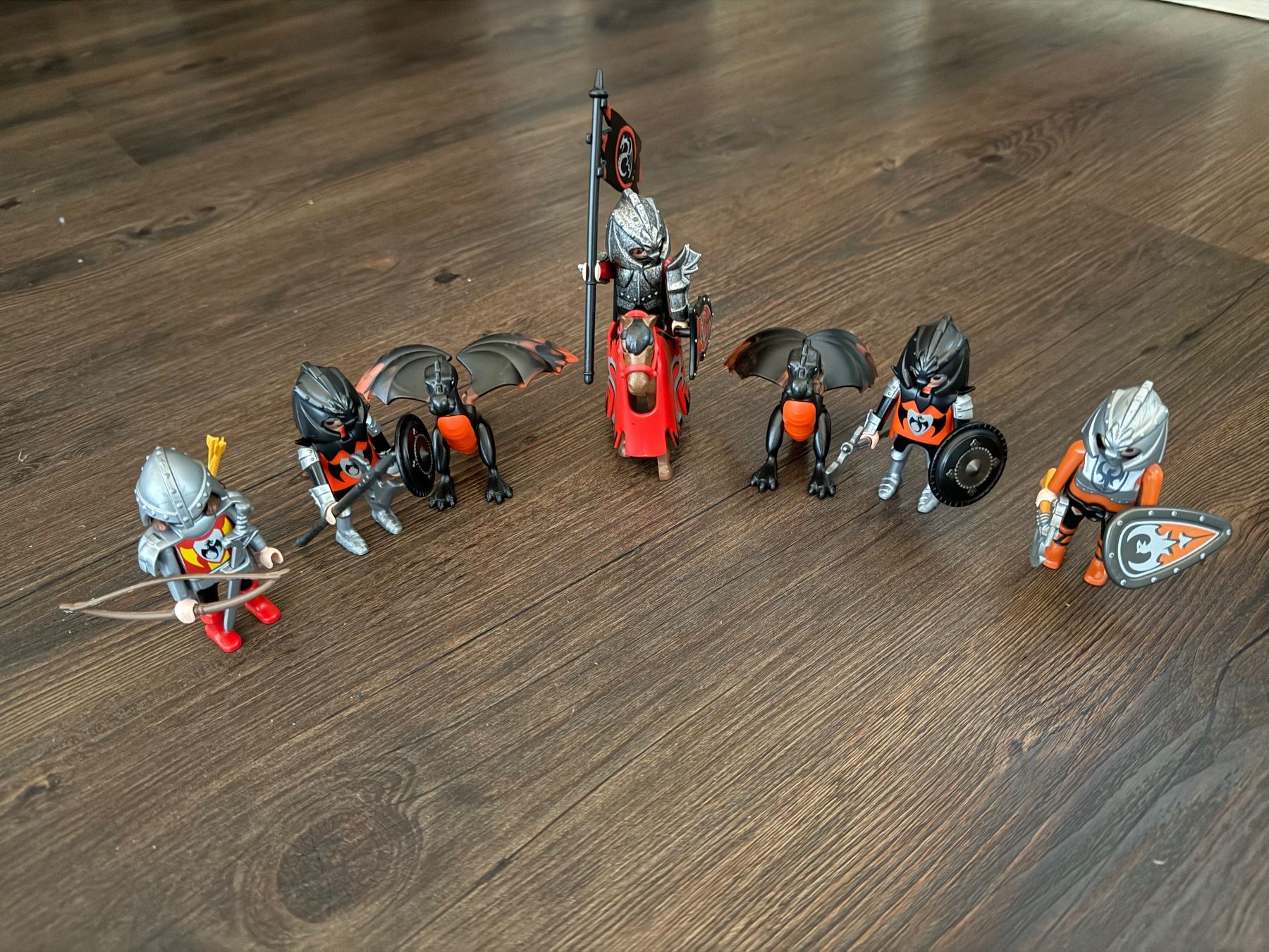 Playmobil Spielzeuge: Playmobil Drachenritter Set mit Pferd – Gebraucht aus Eggenwil von VEB13