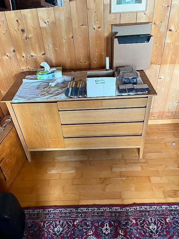 Schränke: Schrank – Gebraucht aus Hägendorf von phi_6sbl