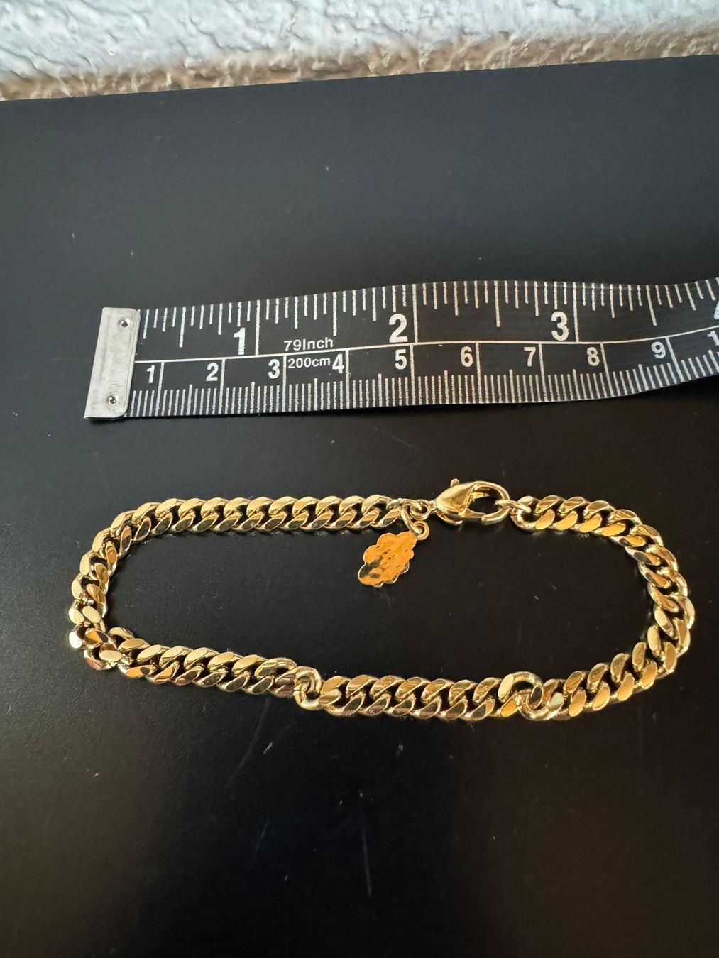Armbänder & -reifen: Courrèges Paris Armband goldfarben – Gebraucht aus Winterthur von Dejv 1
