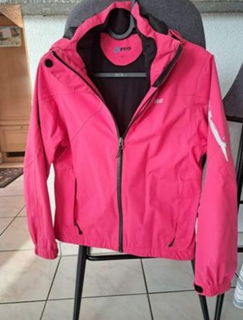 Veste softshell Tec rose avec capuche taille 152