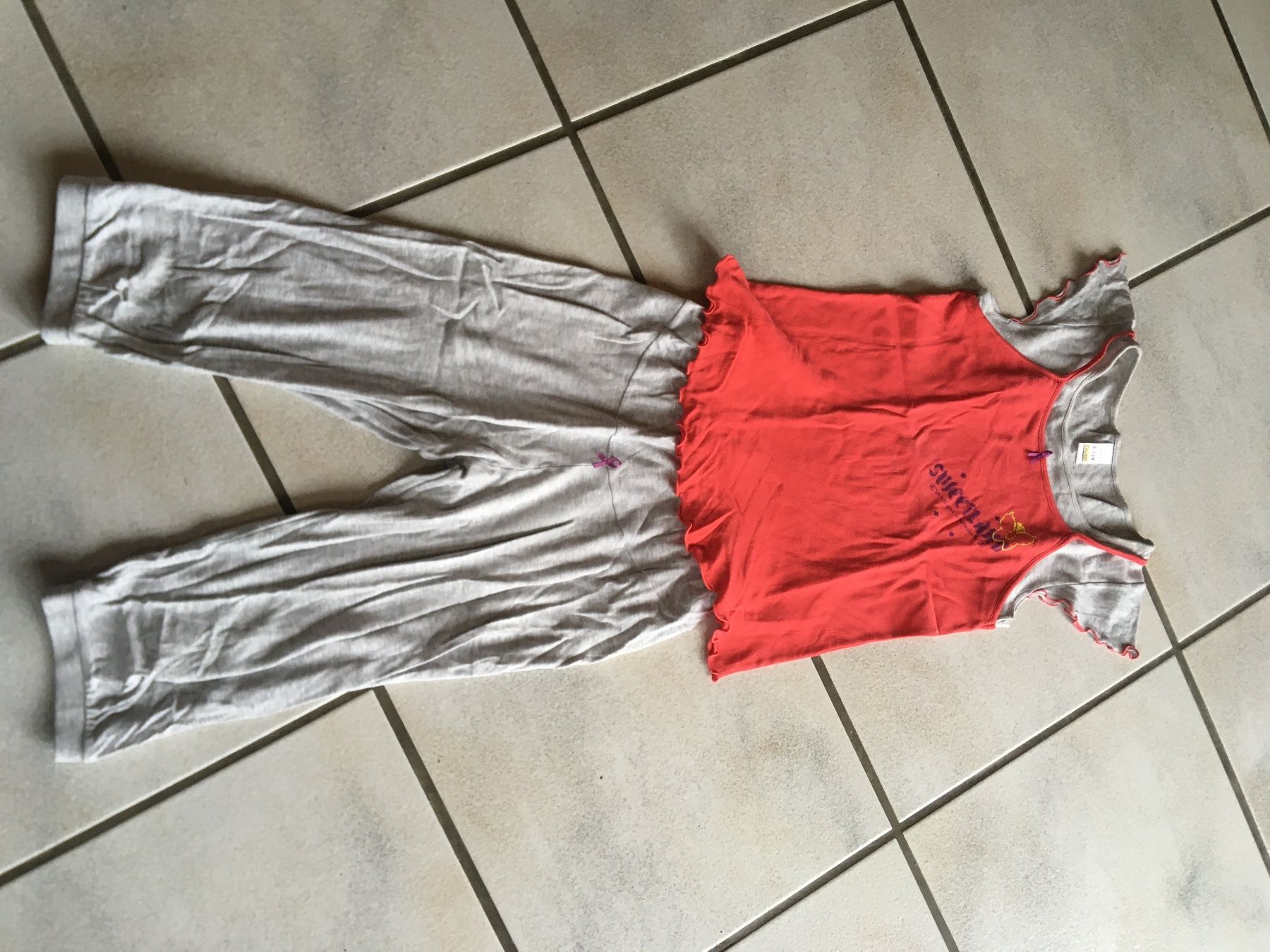 Calida Pigiama & Simili: Kurzes Calida Pyjama 128 – Usato da Fischbach LU venduto da stephie2009