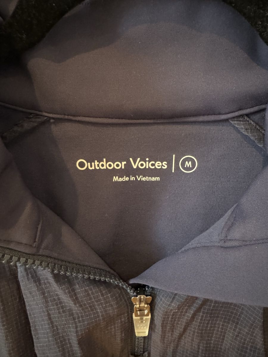 Giacche: Outdoor Voices Jacket - Navy (Size M) – Nuovo (secondo la descrizione) da Küsnacht ZH venduto da lia_lf7y 4