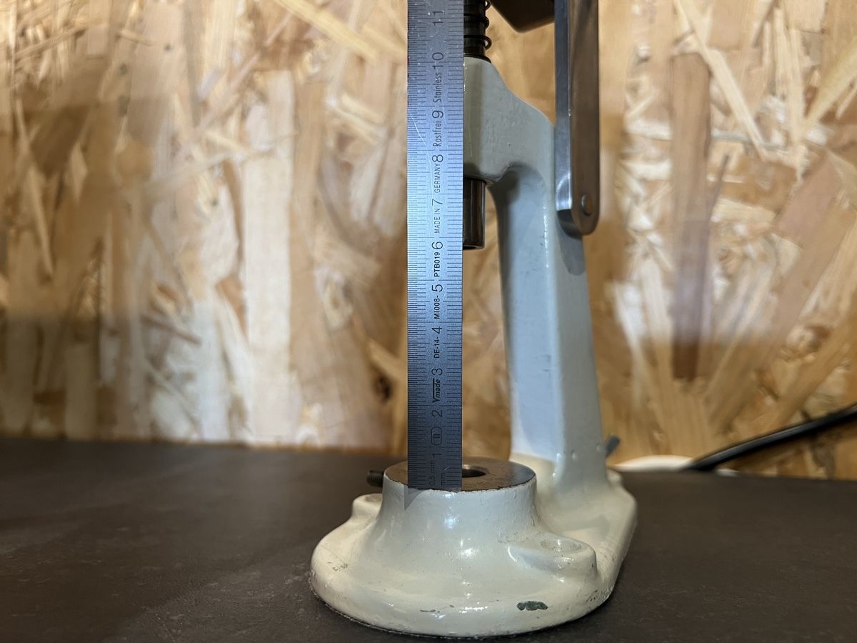 Tous les outils: Handpresse – D'occasion à Bühl BE par PascalK97 2