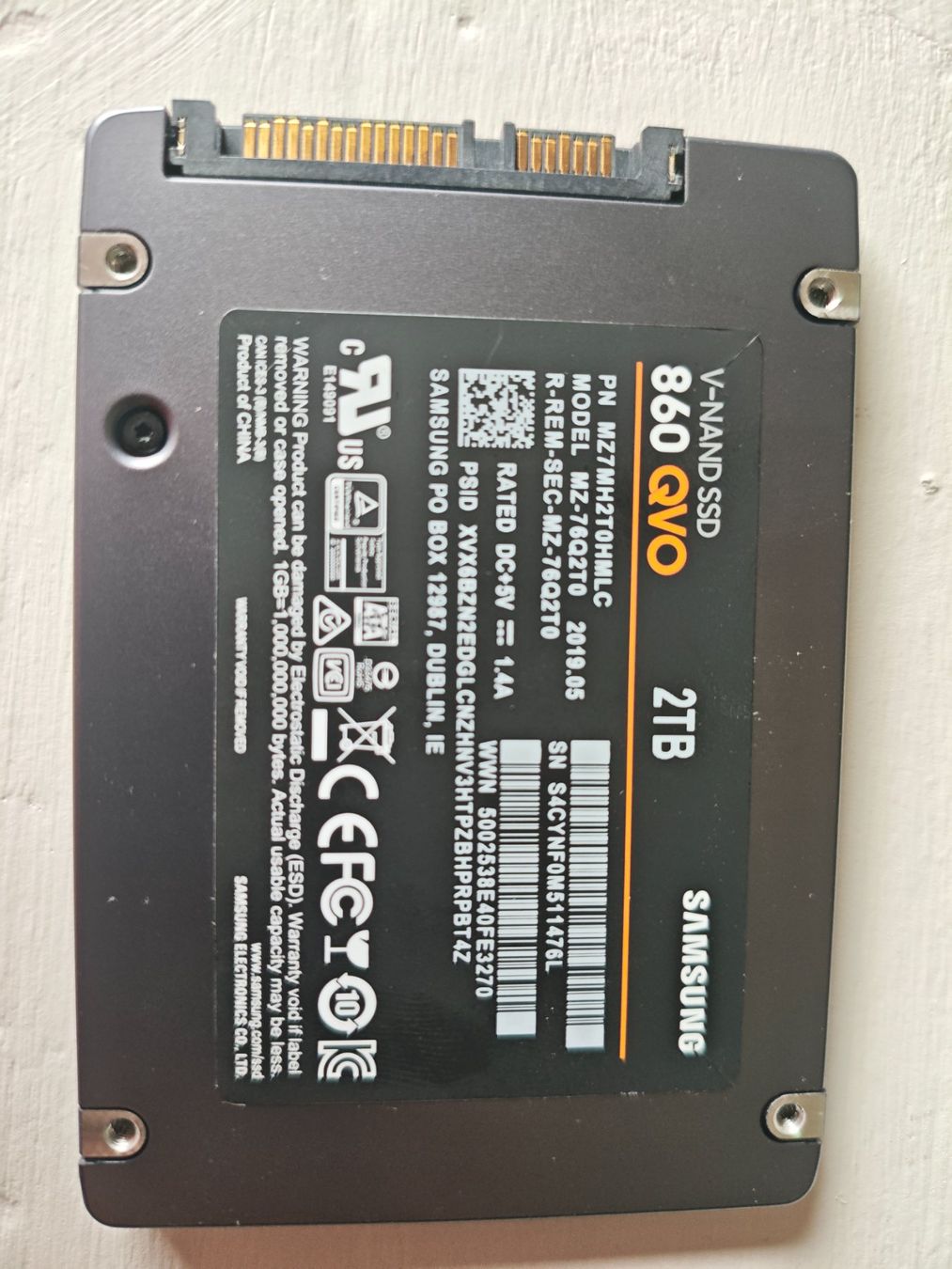 Samsung Disques durs: Samsung SSD 860 QVO 2TB – D'occasion à Dübendorf par tho_v2cs 1