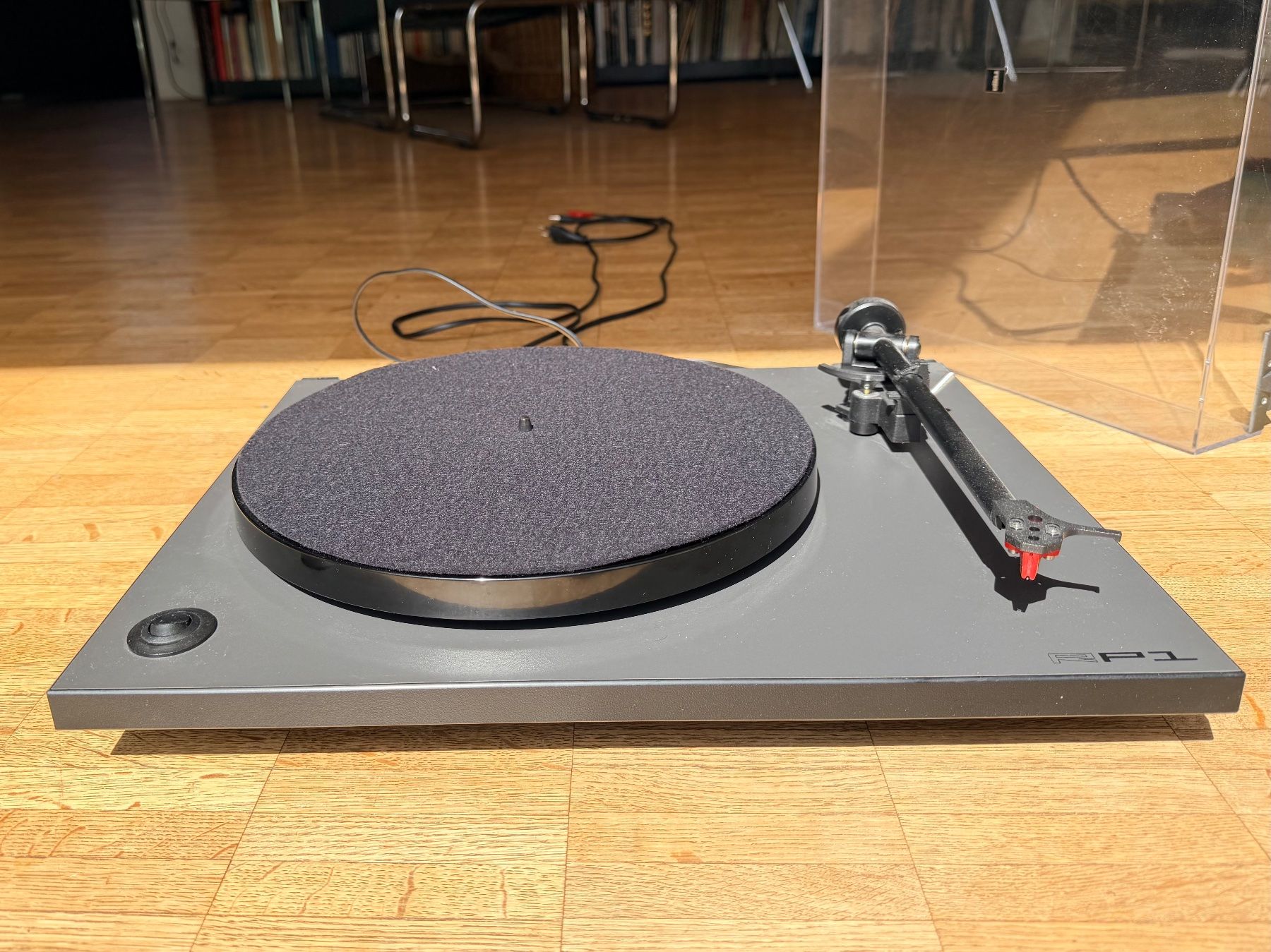 Tourne-disques: TP1 Plattenspieler – D'occasion à Pfaffhausen par lemikael17