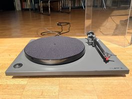 TP1 Plattenspieler