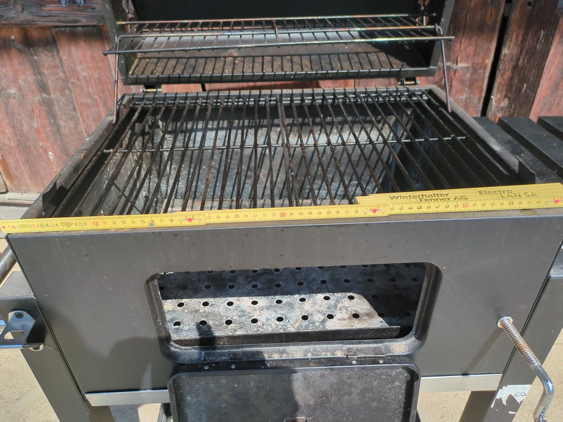 Grills: Grill à charbon Folky III – Gebraucht aus Villarepos von PhiVM 3