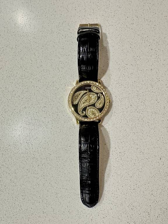 Guess Orologi: GUESS Uhr - 43mm – Usato da Dällikon venduto da DanaMana87 2