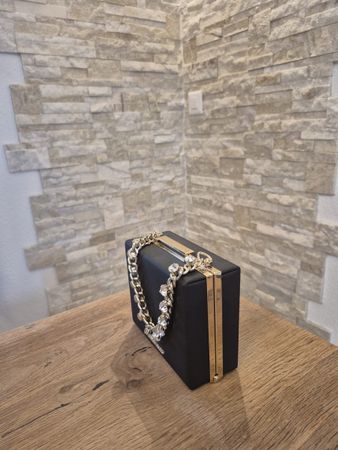 Clutch Tasche schwarz mit Strasskette guter Zustand