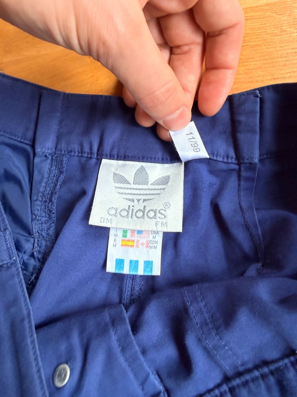 Pantaloni: Japanische Adidas Hose – Usato da Zürich venduto da Basilou98 7
