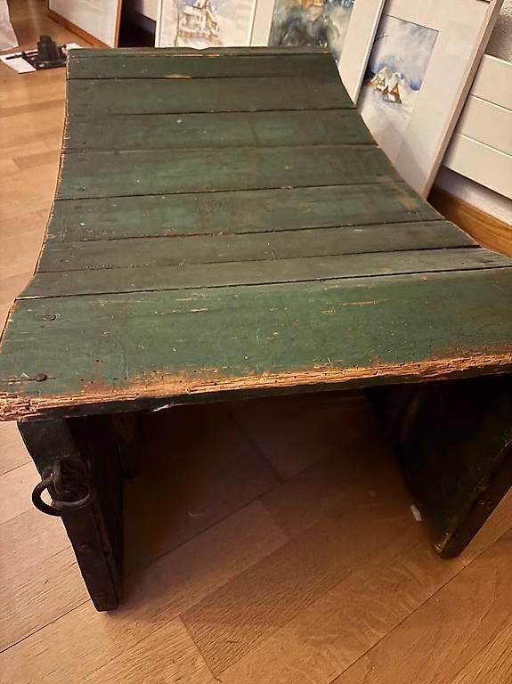 Schlitteln: Ca. 150 Jahre alter, sehr rustikaler Holzschlitten – Gebraucht aus Zürich von web_6qvd 3
