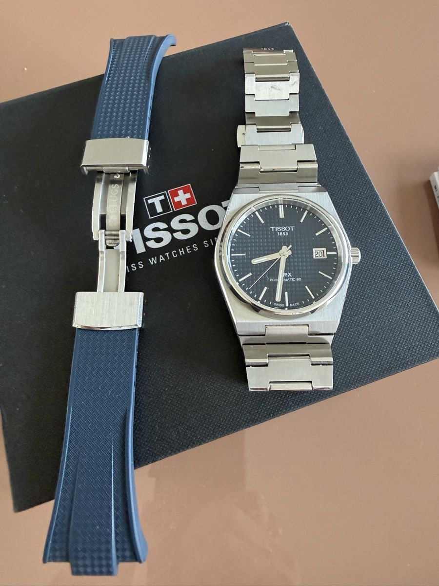 Tissot Montres: Tissot PRX Powermatic 80 – D'occasion à Thalwil par LLIIOORR 2
