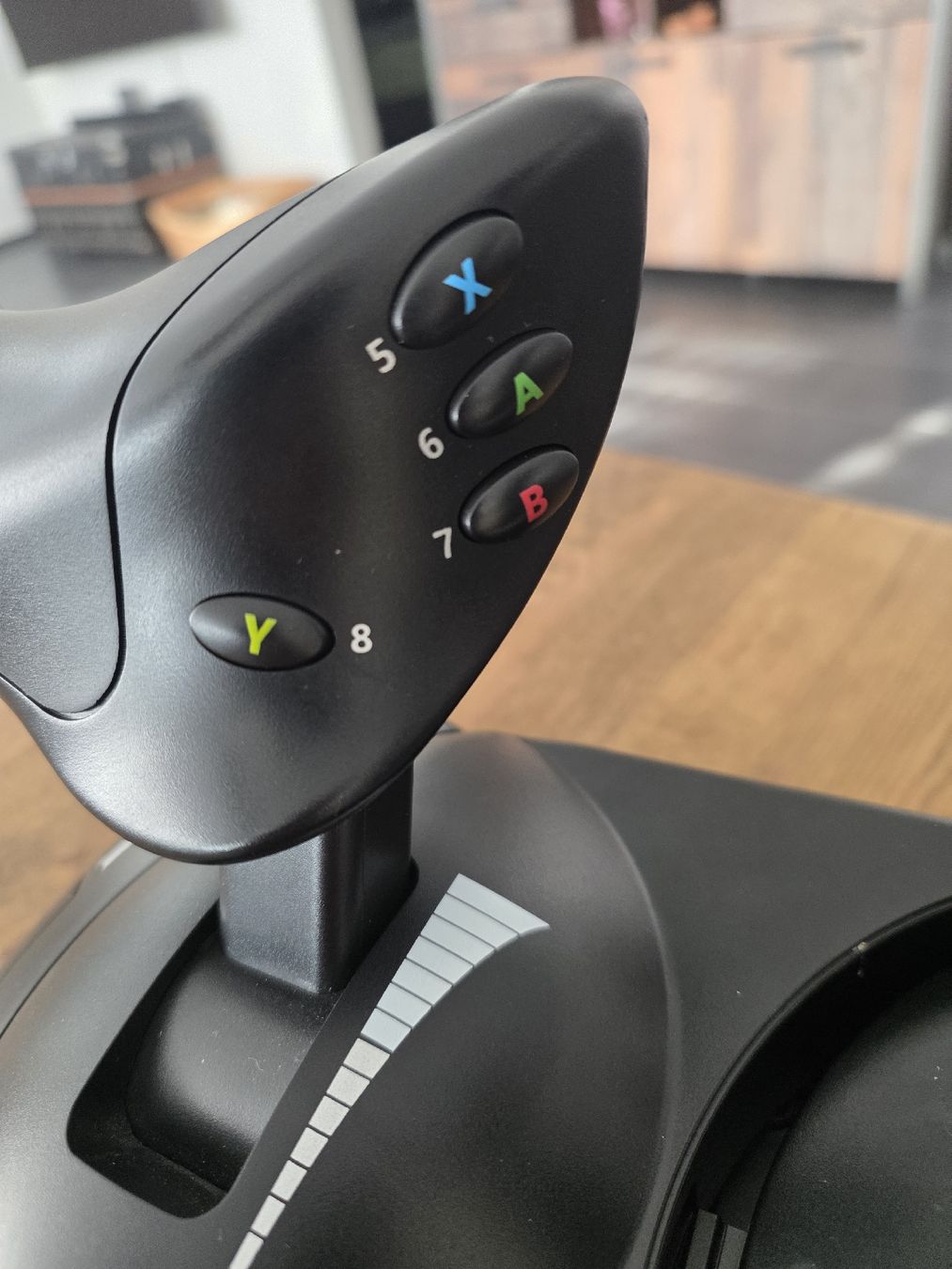 Thrustmaster Controller: Thrustmaster T.Flight Hotas One Pc / X Box – Usato da zofingen venduto da Pyramos 2