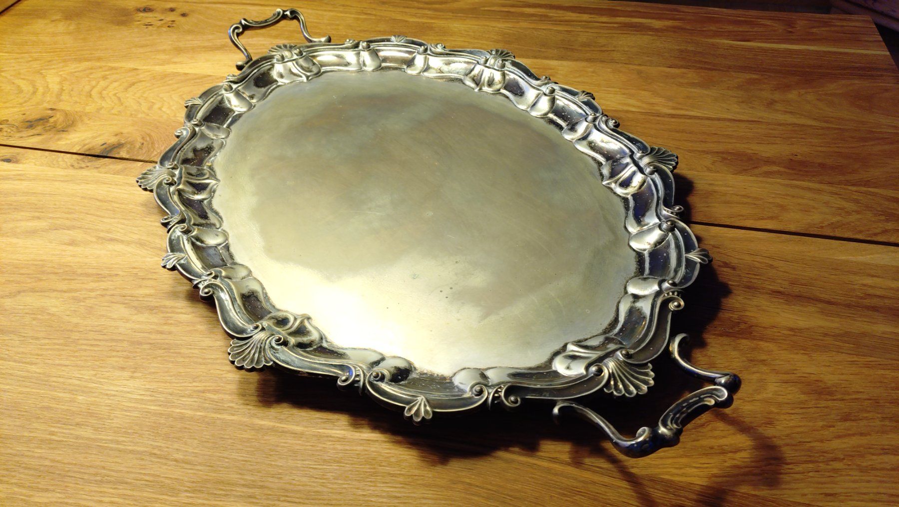 Tablet PC: Antikes Serviertablett Silber (ungeprüft) – Usato da Kreuzlingen venduto da 123peter 1